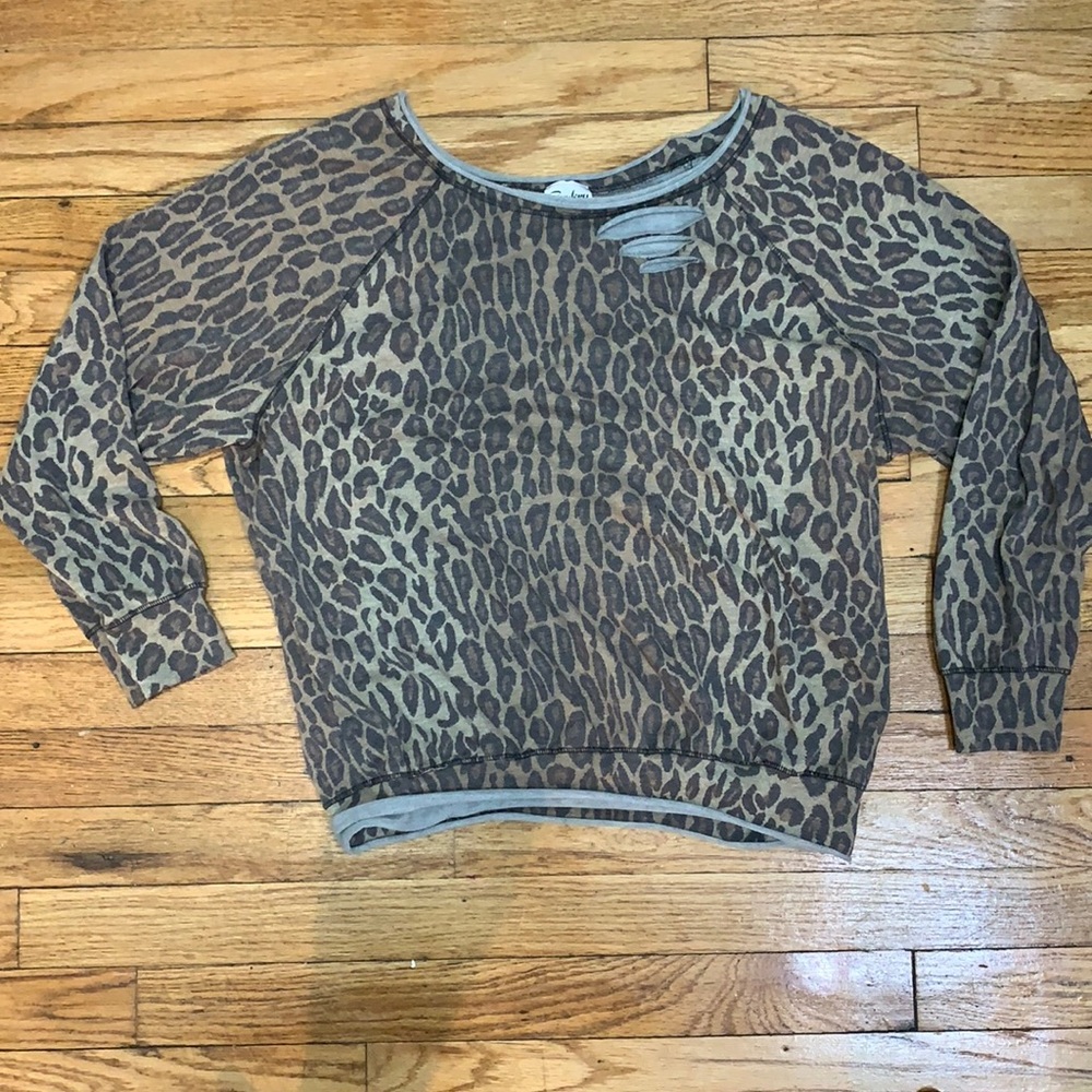 Long sleeve shirt